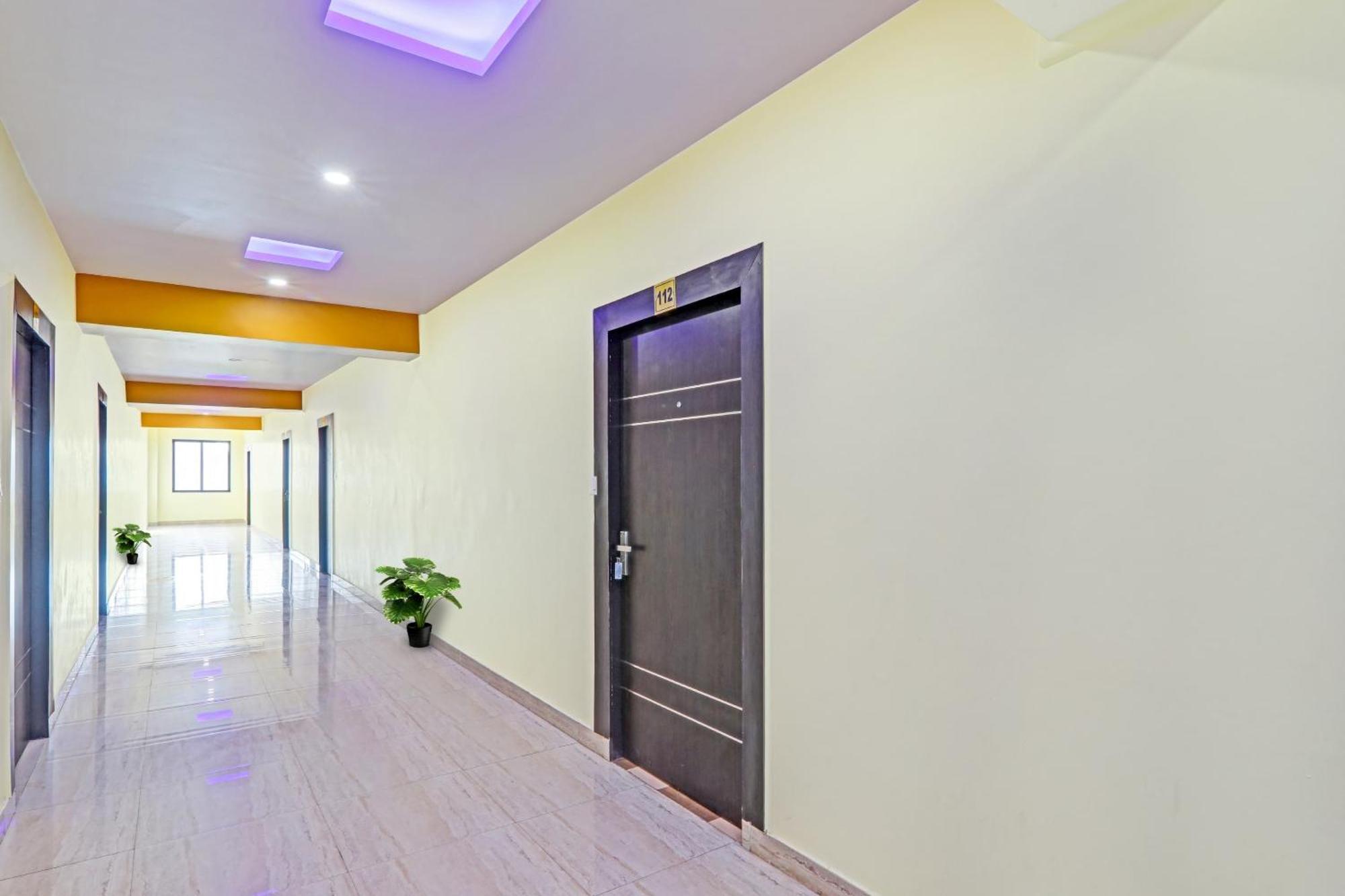 Hotel Collection O Starfield Lucknow Exterior foto